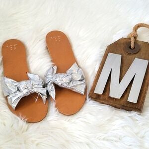a new day Nelora silver knot slip on sandals NWT